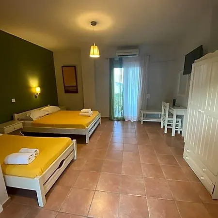 Hotel Mirovigli Lixouri